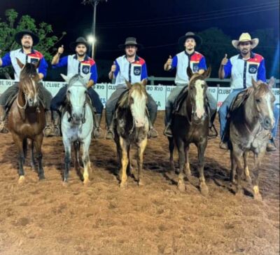 Imagem da notícia Campeões em dose dupla na Taça de Ouro: Rancho dos Tropeiros mantém Figueirão no topo do Laço Comprido em MS